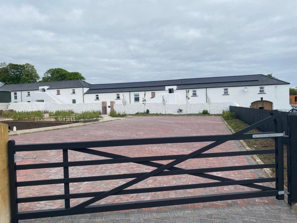 Ballymullock Barn Lofts Carncastle エクステリア 写真