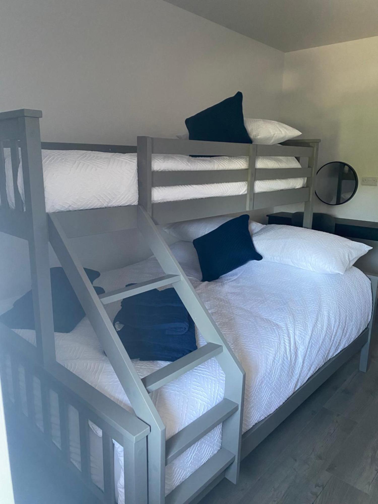 Ballymullock Barn Lofts Carncastle 部屋 写真